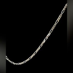 Vintage Monet Silver-Tone Figaro 36” Chain Necklace